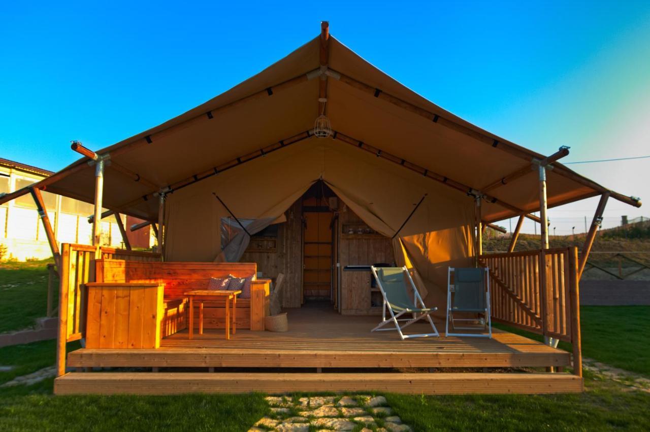 La Viola E Il Sole - Alloggi E Glamping - Fermo Bagian luar foto